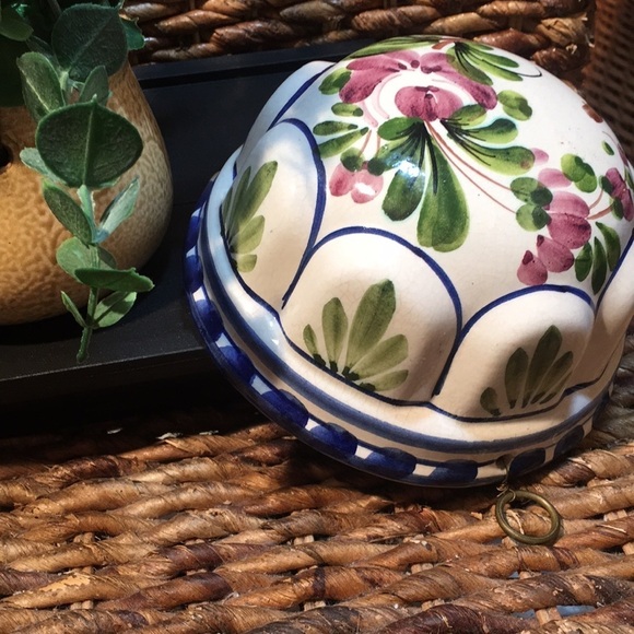 Vintage hand painted ABC Bassano ceramic Bundt cake mold - Picture 5 of 6